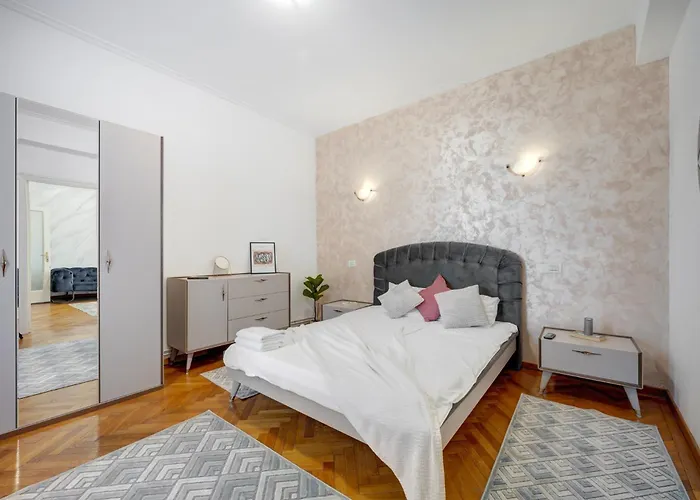 2 Bedroom - Romanian Athenaeum *