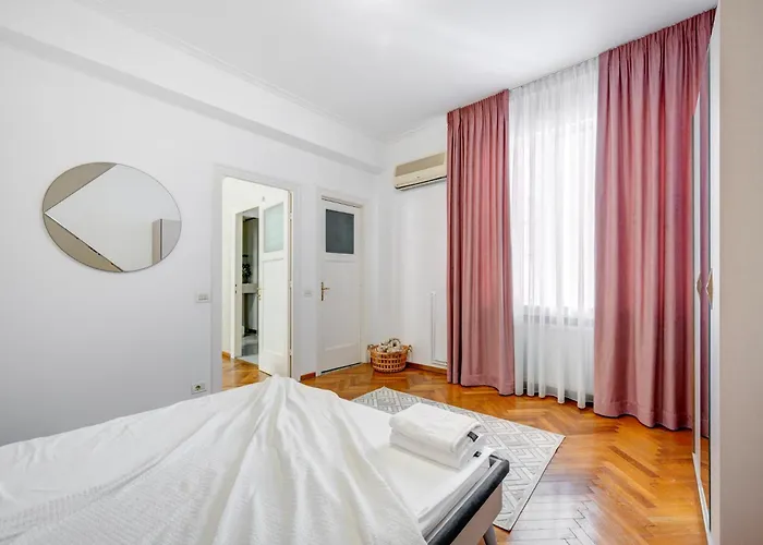 2 Bedroom - Romanian Athenaeum