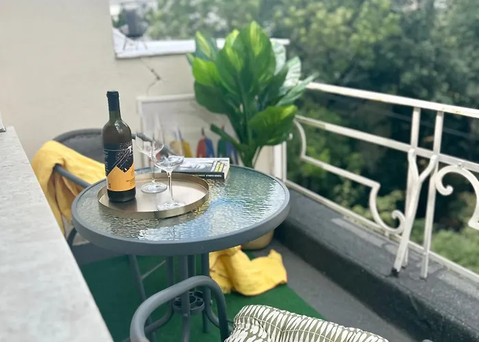 2 Bedroom - Romanian Athenaeum *